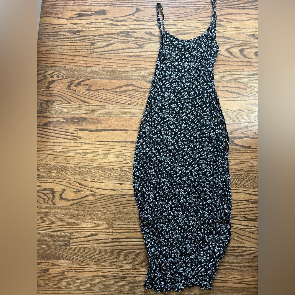 Brandy Melville midi floral dress